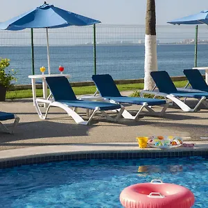 https://el-pescador-hotel.hotelspuertovallarta.org